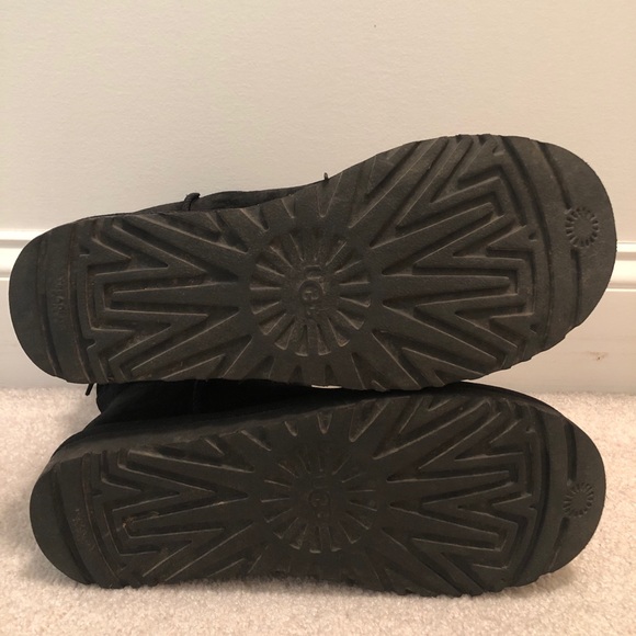 Adorable Ugg boots with bling buckle 🥾 👢 - Picture 10 of 10